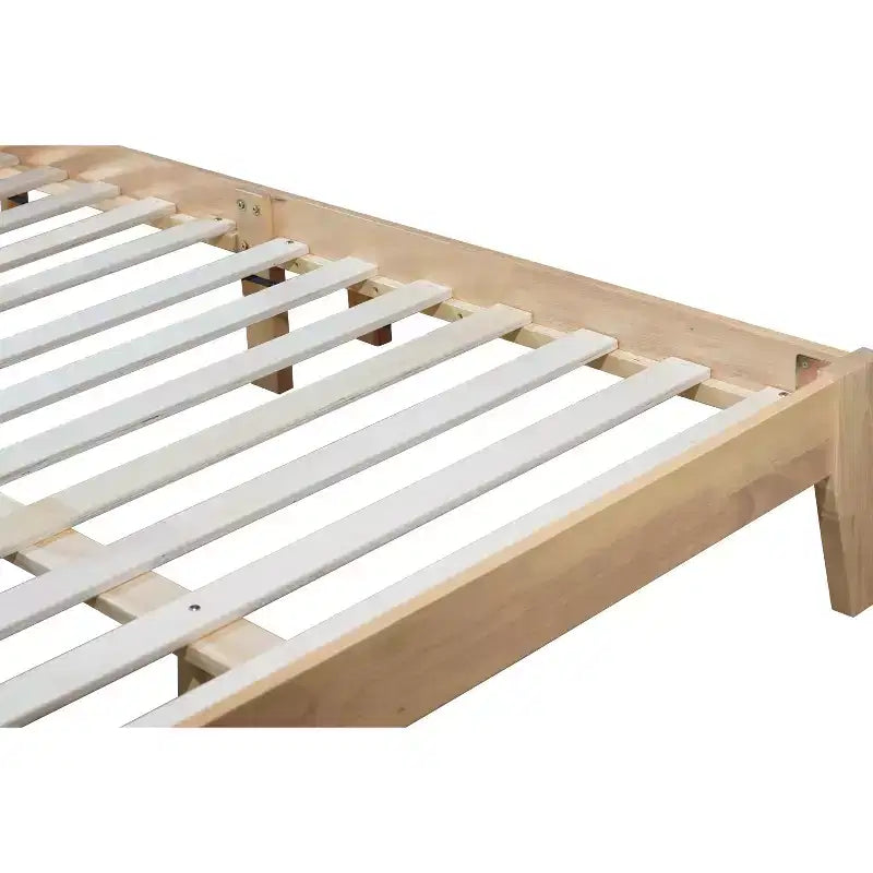 Lit Queen Size en Bois d'Hévéa avec Tête de Lit en Rotin et Pieds de Support