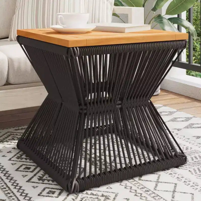 Table basse avec piètement filaire noir, bois d'acacia massif
